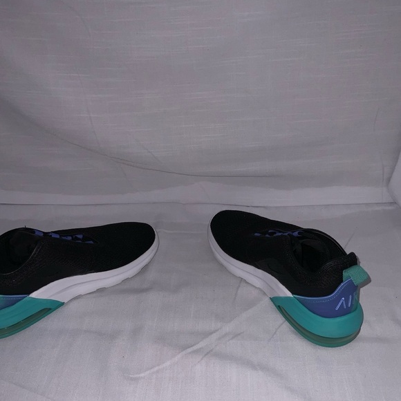 WOMENS NIKE AIR MAX MOTION 2 RUNNING SHOE - Picture 13 of 13